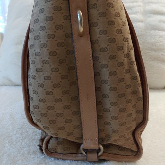 Vintage GUCCI Stirrup Hobo Micro GG Bag Leather Accents, Large - Picture 15 of 16